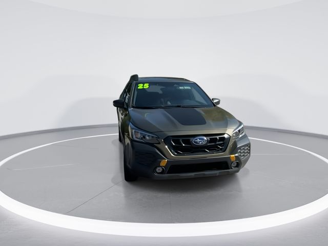 Used 2025 Green Subaru Wilderness image 3