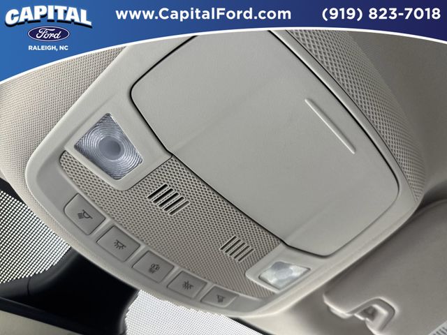 Used 2023 White Ford SEL image 31