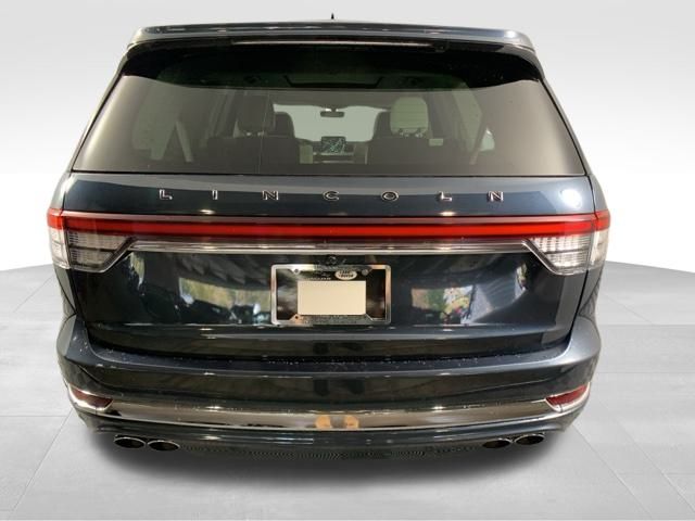 2023 Lincoln Aviator Black Label 6