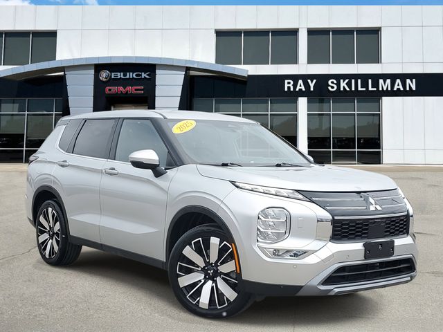 2025 Mitsubishi Outlander SE FWD