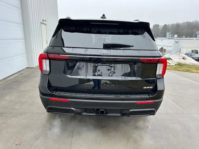 2025 Ford Explorer ST-Line - 4