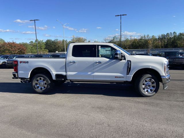 2024 Ford F-350SD Lariat 2