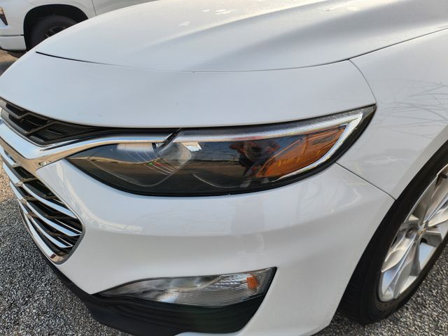 2024 Chevrolet Malibu LT White at Baytown Hyundai