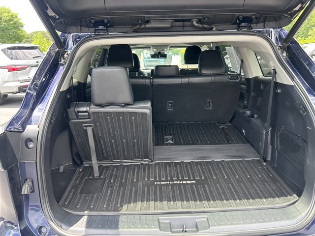 2023 Toyota Highlander XLE - Photo 8