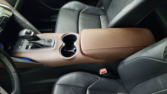 2021 Toyota Venza Limited White at Genesis of Spring