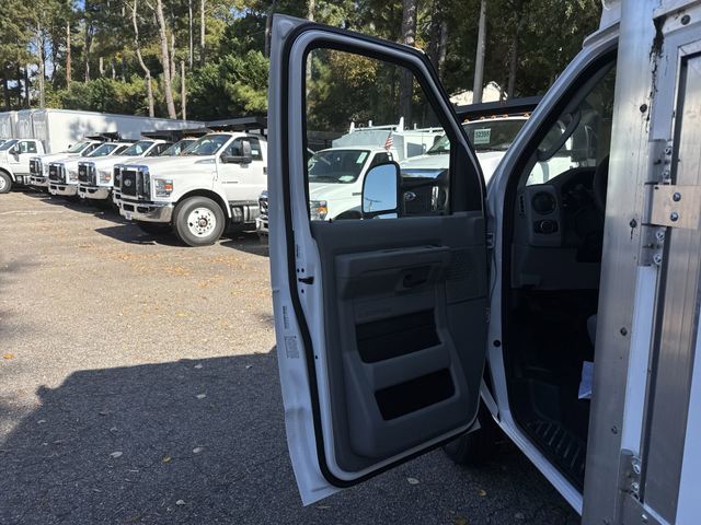 New 2026 White Ford 14FT WORKPORT image 19