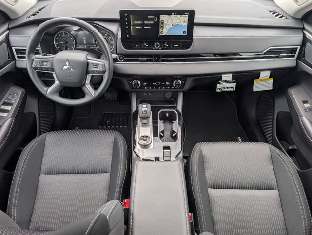 2026 Mitsubishi Outlander ES Black at DeMontrond Gulf Freeway