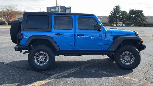 2022 Jeep Wrangler Unlimited Sport 9