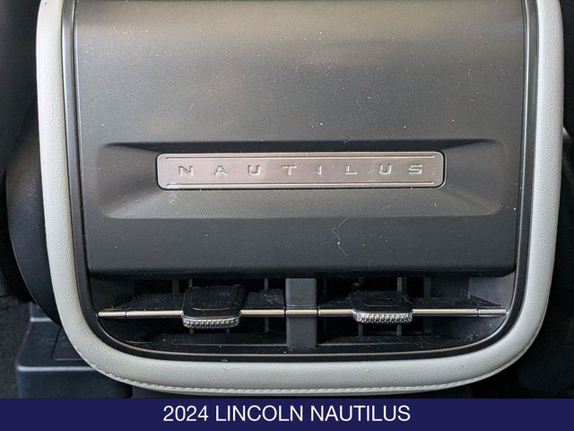 2024 Lincoln Nautilus Reserve - Photo 16