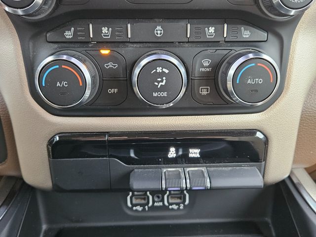 2020 Ram 1500 Laramie Crew Cab 4x4 5'7" Box