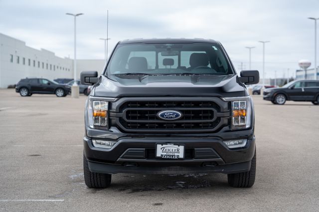 2021 Ford F-150 XLT 2