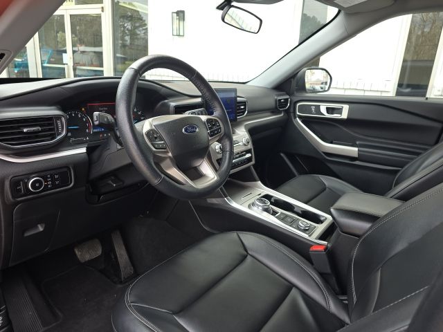 2023 Ford Explorer XLT:168625A