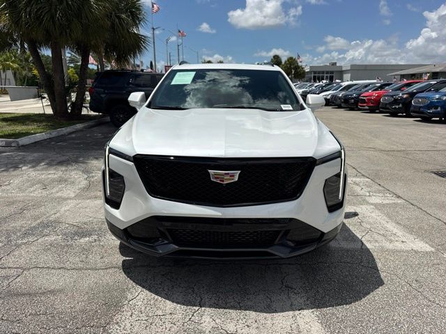 2025 Cadillac XT4 - $40,888