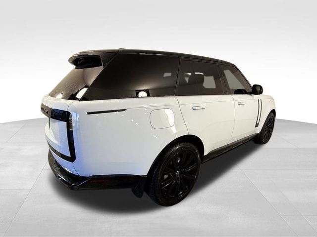 2025 Land Rover Range Rover SE 6