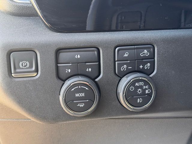 2024 Chevrolet Silverado 3500HD LT