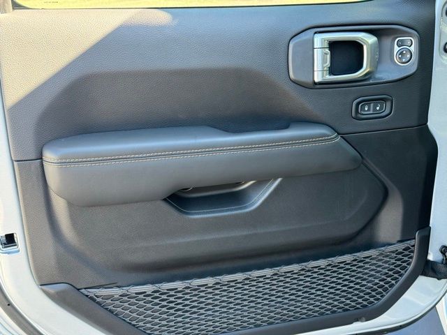 Used 2024 Jeep Wrangler SUV