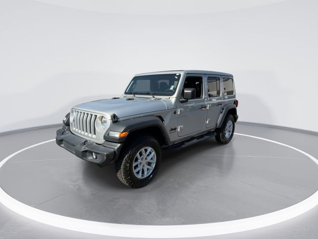 Used 2023 Silver Jeep Sport S image 4