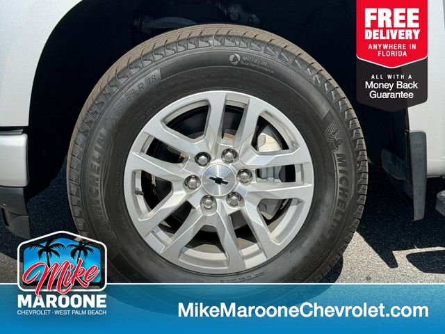 Silver Ice Metallic 2021 Chevrolet Silverado 1500 Pickup Truck Four-Wheel Drive 8-Speed Automatic