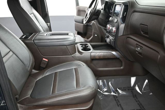 Used 2021  GMC Denali image 16