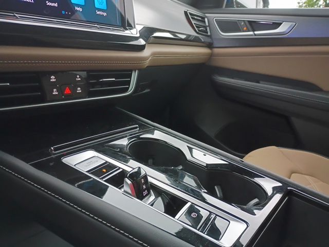 Used 2025 Volkswagen Atlas Cross Sport SUV