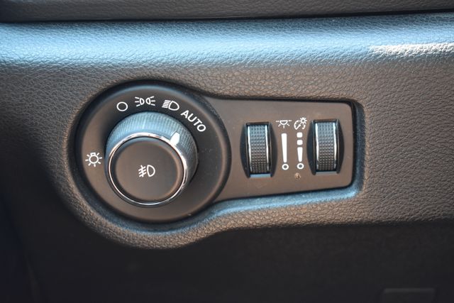 Used 2019 Chrysler Pacifica Van