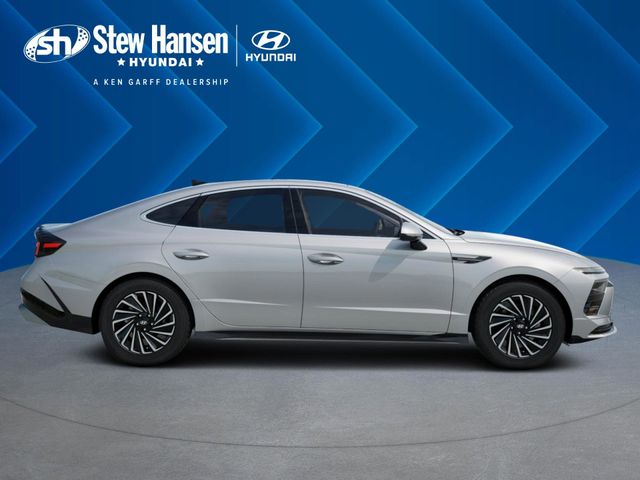 New 2026 Silver Hyundai SEL image 5