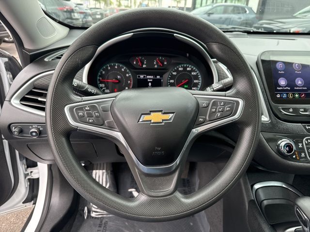 2022 Chevrolet Malibu LT 14