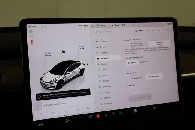 TeslaModel 330