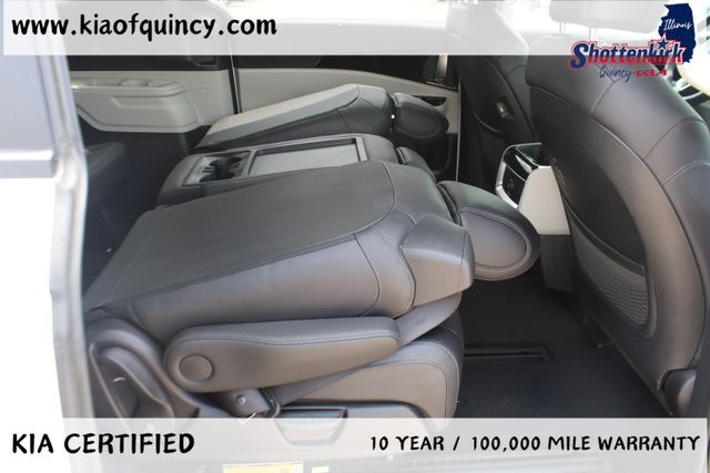 Used 2024 Kia Carnival Van