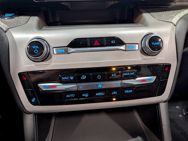 Used 2023 Gray Ford Timberline image 26