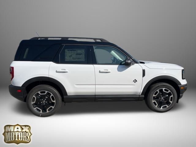 2024 Ford Bronco Sport Outer Banks 12