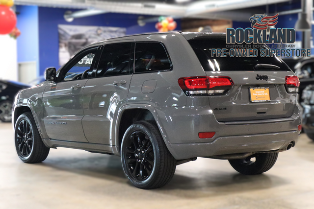 2021 Jeep Grand Cherokee Laredo X 21