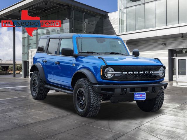 2024 Velocity Blue Metallic Ford Bronco Wildtrak 4X4 SUV