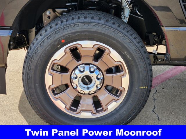 2024 Ford F-350SD King Ranch photo