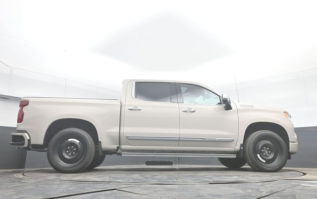 New 2026 White Chevrolet High Country image 51