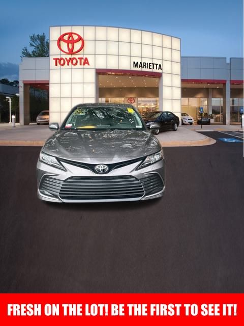 2024 Toyota Camry LE 3