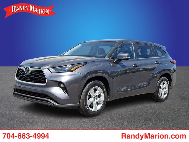 2023 Toyota Highlander LE FWD