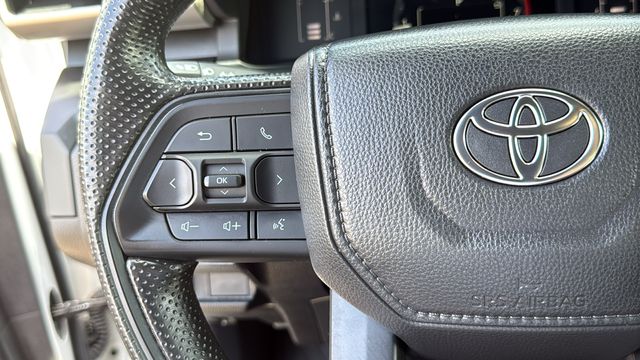 Used 2025 Toyota Tacoma Truck