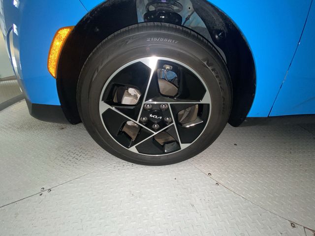 Used 2023 Blue Kia EX image 10