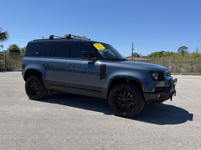 2022 Land Rover Defender 110 X-Dynamic HSE AWD
