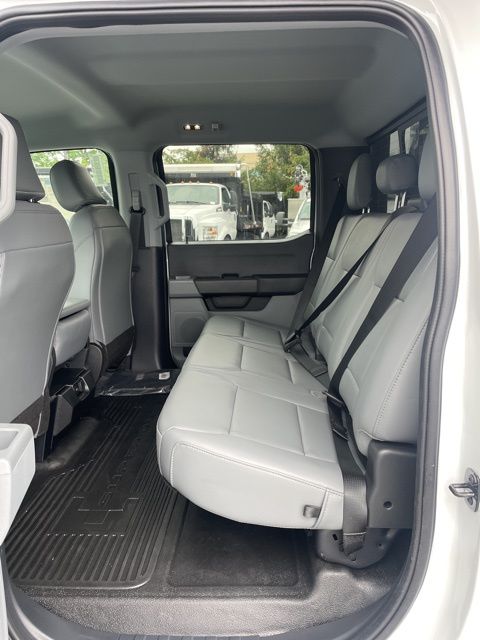 2025 Ford F-450 Chassis XL