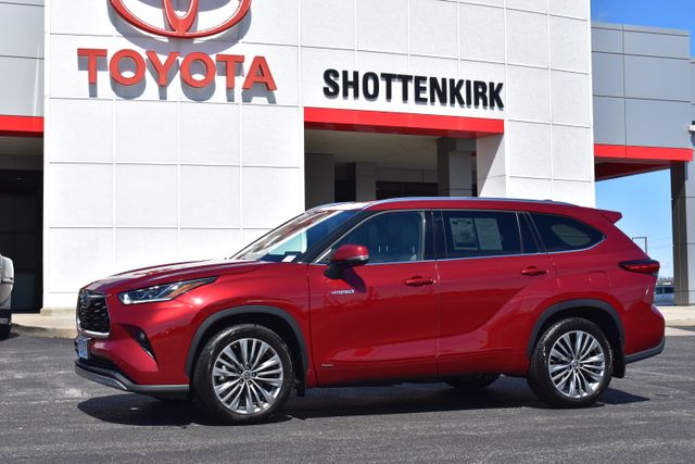 2021 Toyota Highlander Platinum