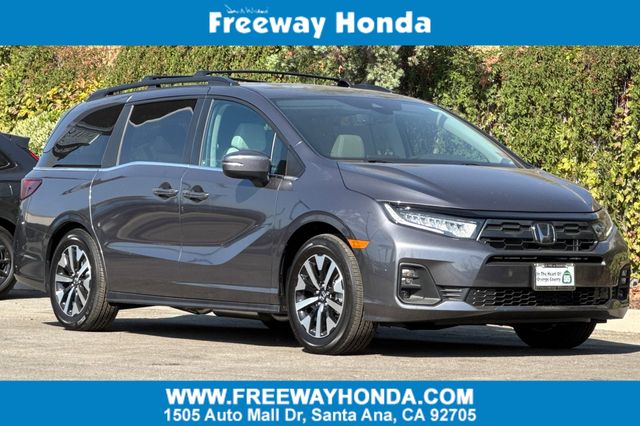 2026 Honda Odyssey EX-L's photo