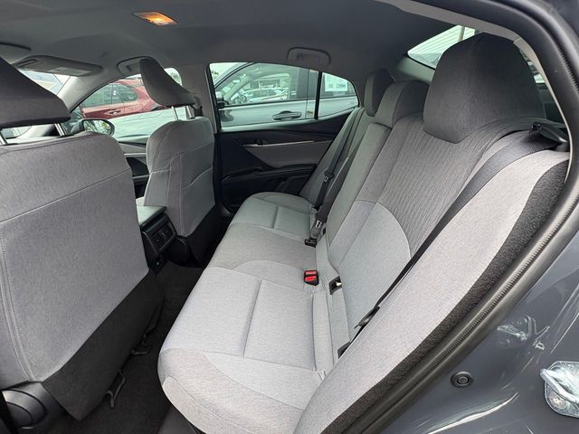2026 Toyota Camry LE - Photo 14