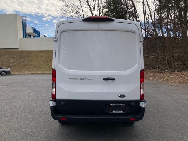 2025 Ford Transit 250