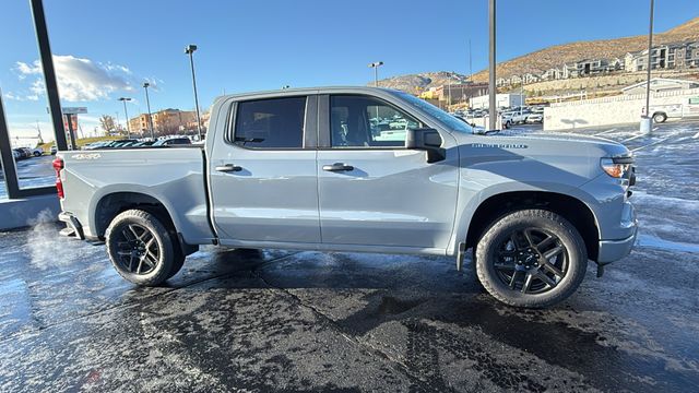 2025 Chevrolet Silverado 1500 Custom 2