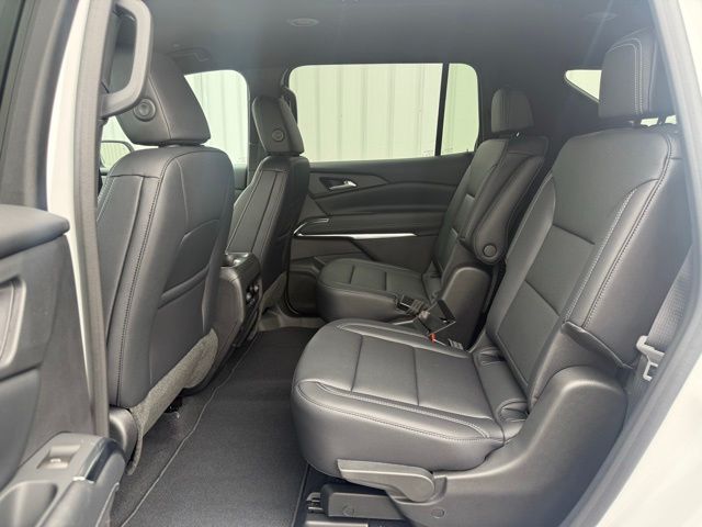 new 2026 Chevrolet Traverse car, priced at $45,020