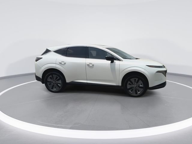 Used 2025 White Nissan SL image 13