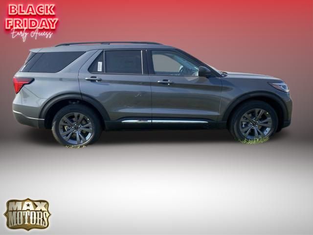 2025 Ford Explorer Active 9