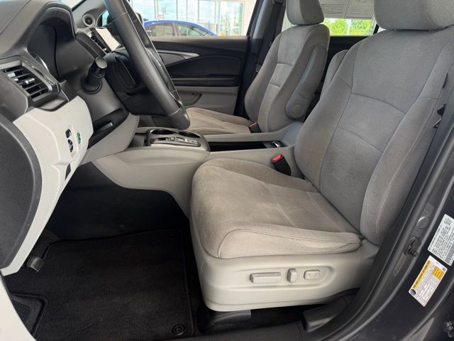 2021 Honda Pilot EX photo